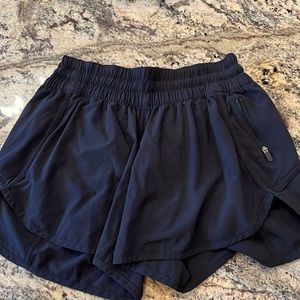 Black lulu lemon shorts